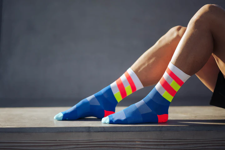 Incylence - Incylence Unisex's Ultralight High-Cut Running Socks (Spirals) - Cam2