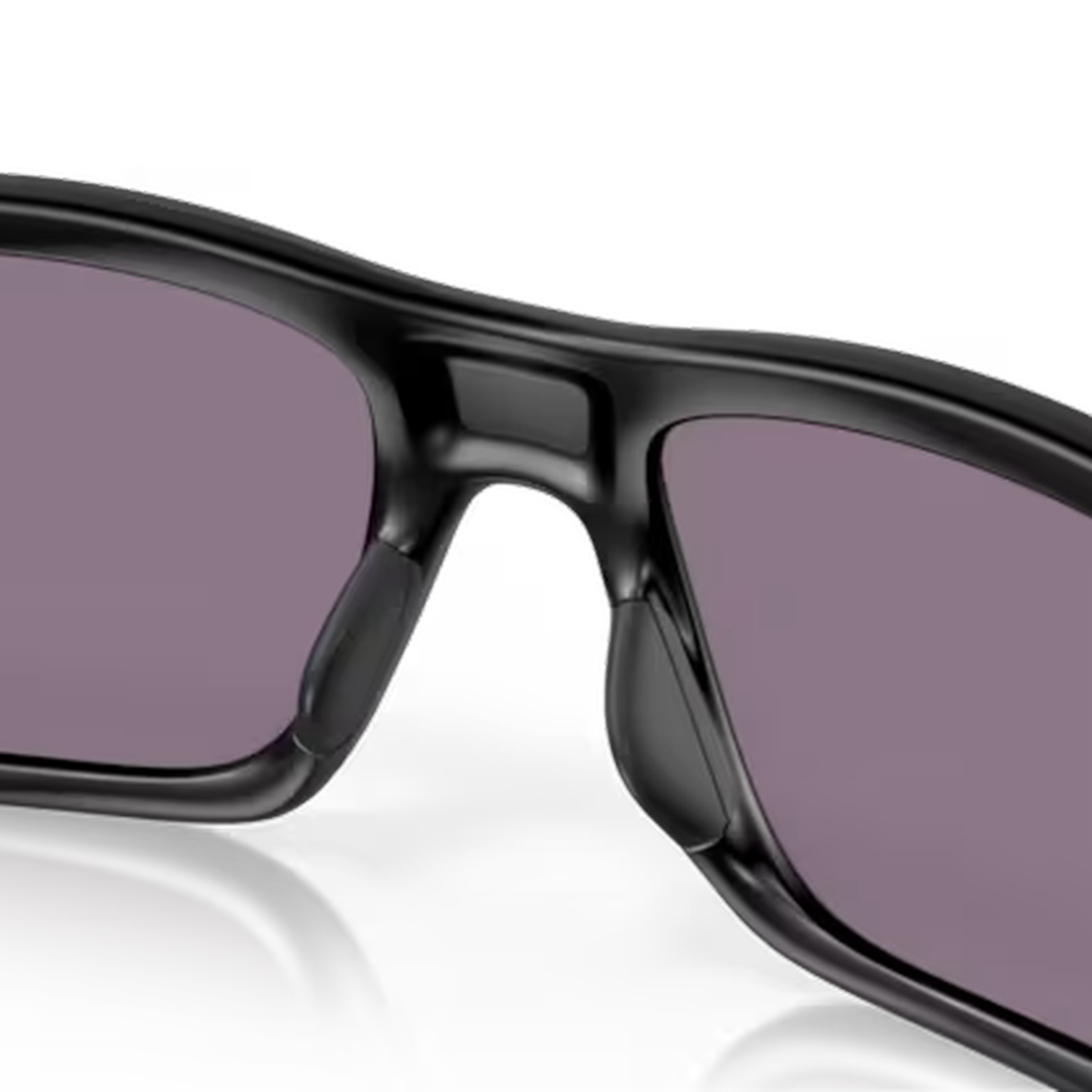 Oakley - Oakley Mainlink Matte Black/Prizm Grey 0OO9264-926441 - Cam2