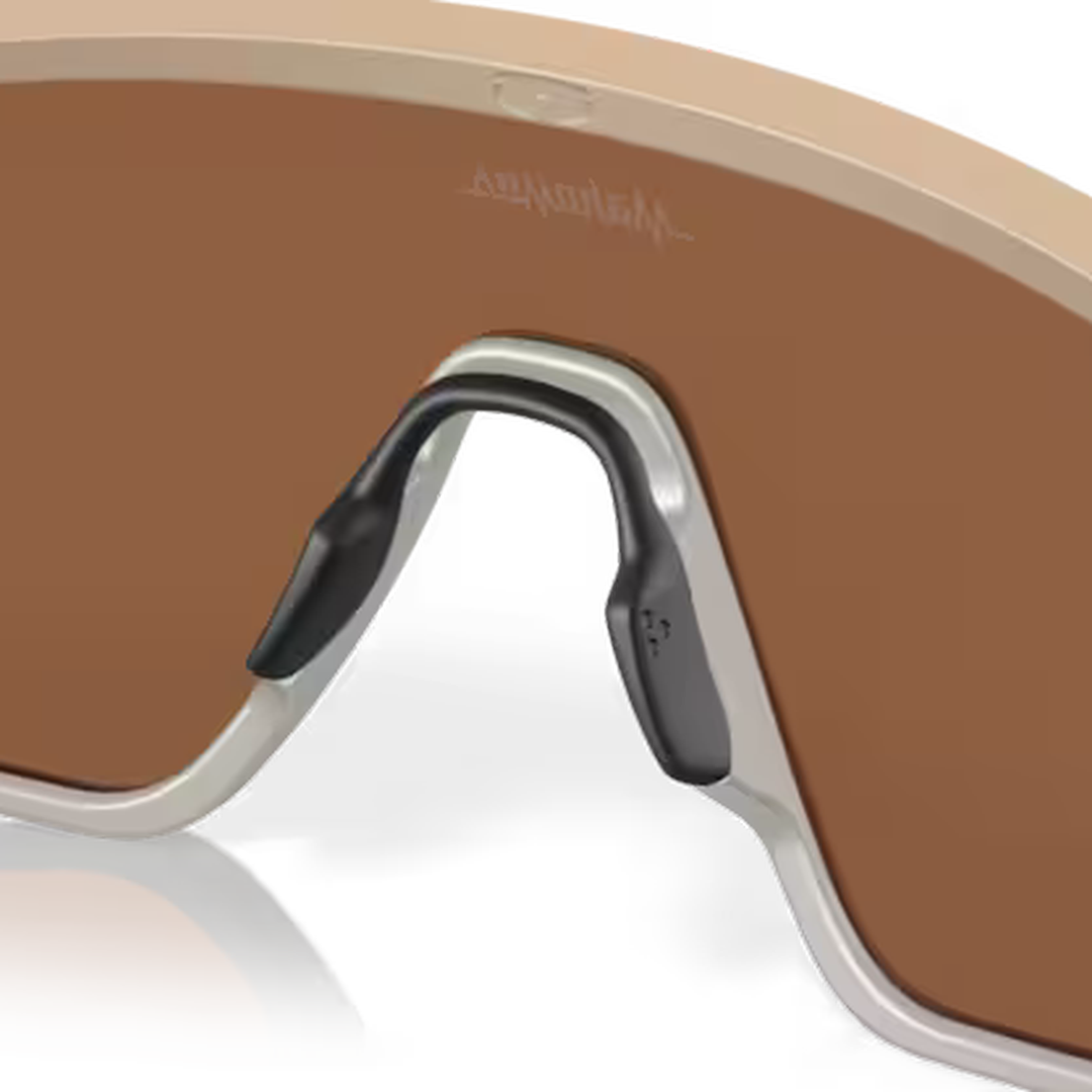 Oakley - Oakley BXTR (Matte Terrain Tan/ Prizm Tungsten) 0OO9280-928008 - Cam2