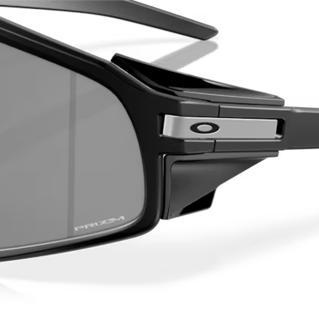 Oakley - Oakley Latch Panel Sunglasses 0OO9404-940401 - Cam2