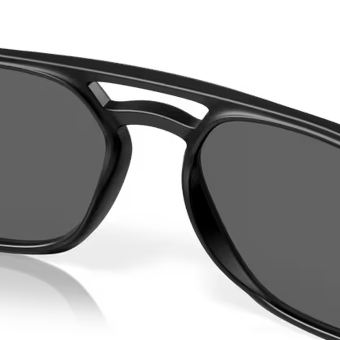 Oakley - Oakley Latch Beta Matte Black/Prizm Black Polarized 0OO9436-943605 - Cam2