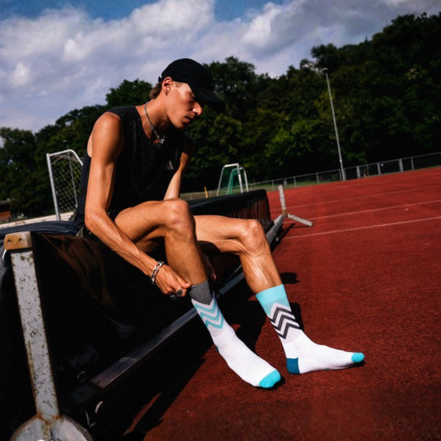 Incylence - Incylence Volts High-Cut Running Socks - Cam2