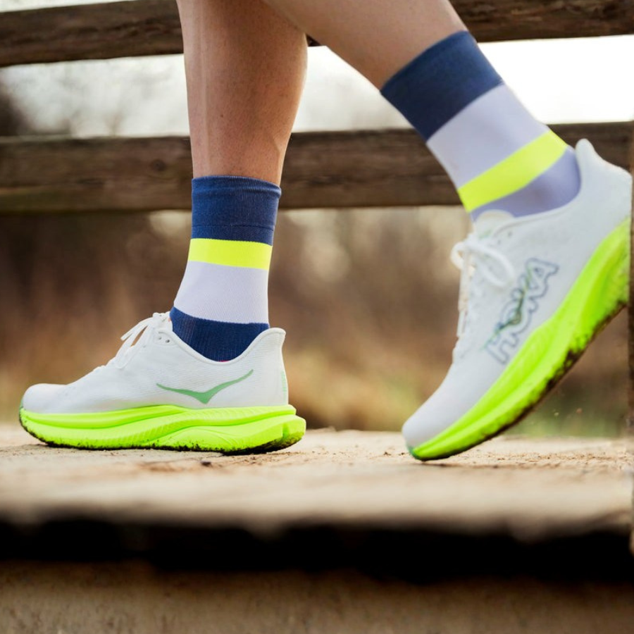 Incylence - Incylence Bands High-Cut Running Socks - Cam2