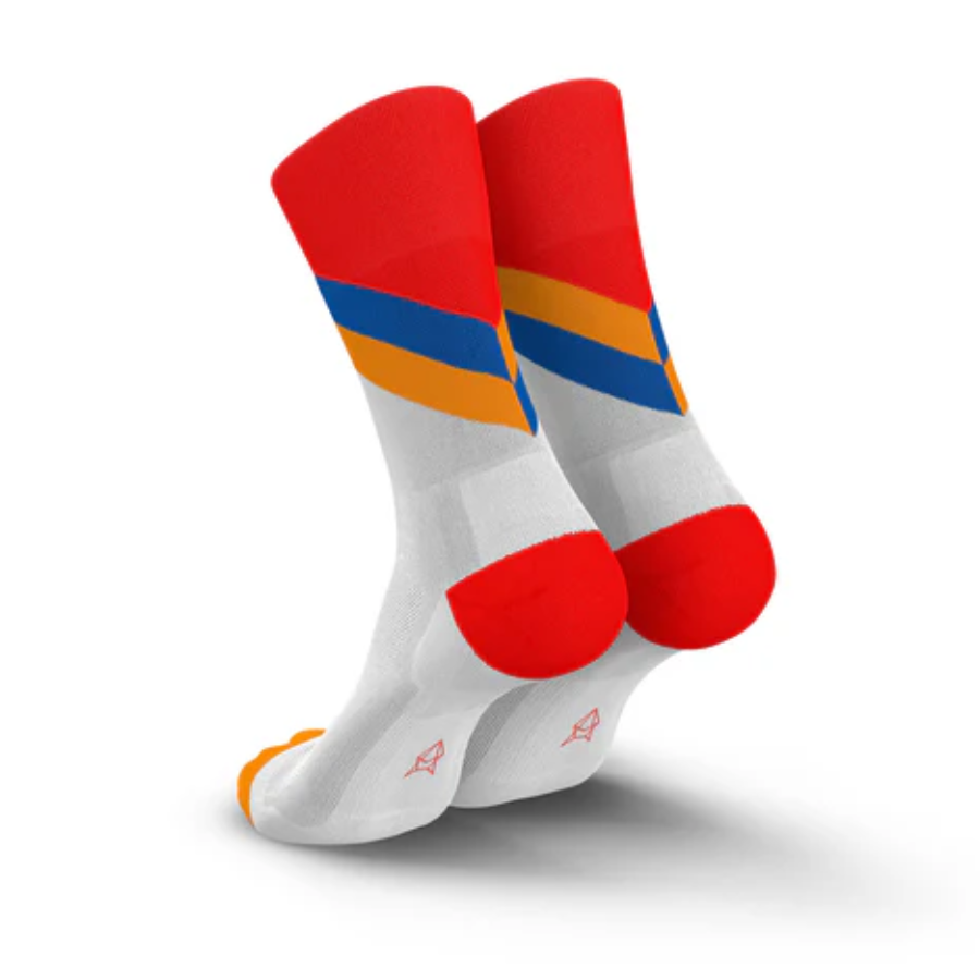 Incylence - Incylence Unisex's Ultralight High-Cut Running Socks (Apex) - Cam2