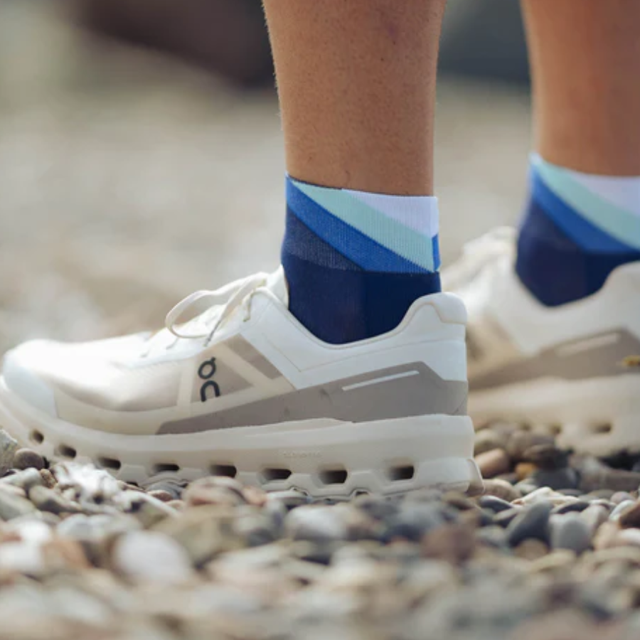 Incylence - Incylence Unisex's Ultralight Low-Cut Running Socks (Apex Short) - Cam2