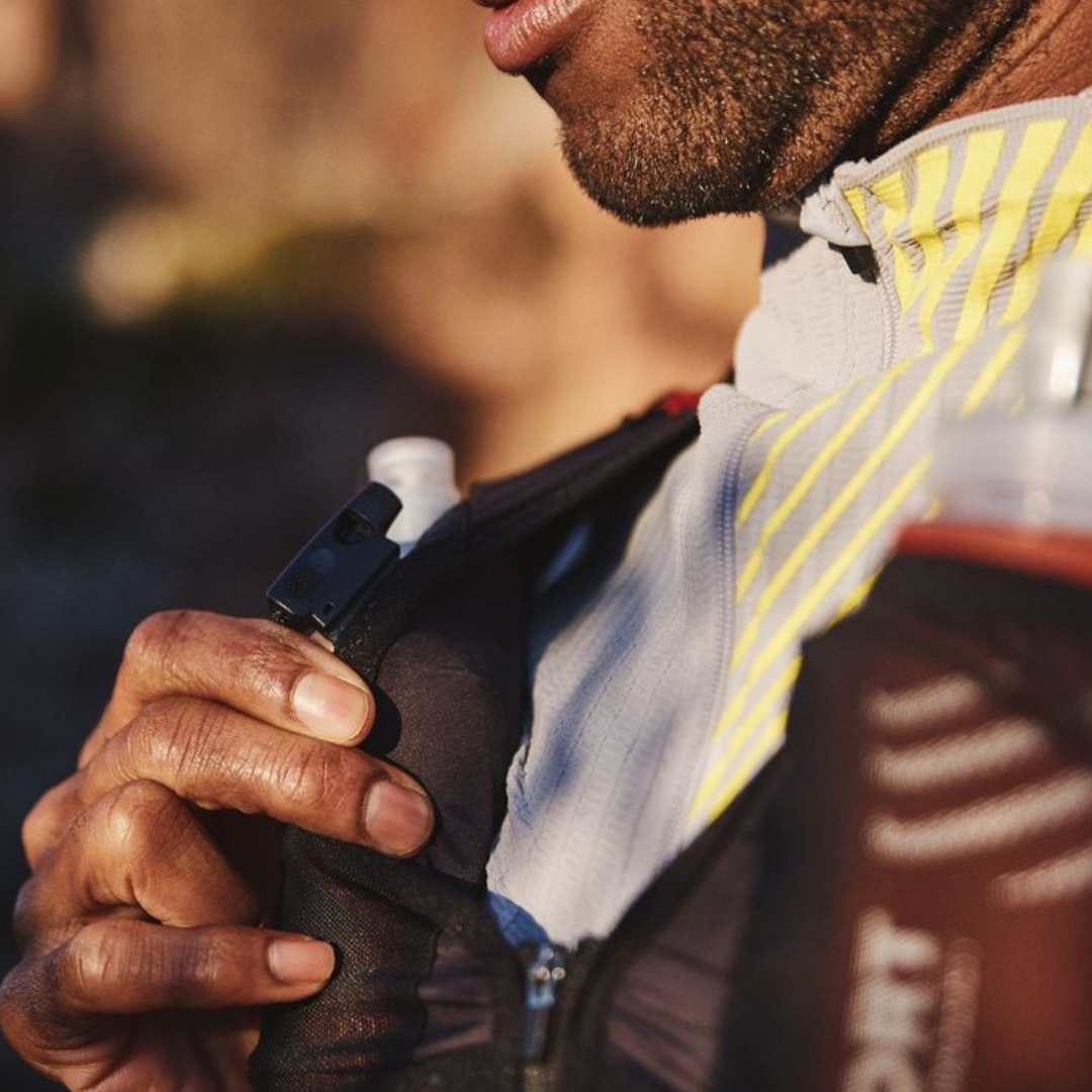 Compressport (C) - Compressport UltRun S Pack Evo 15 - Cam2