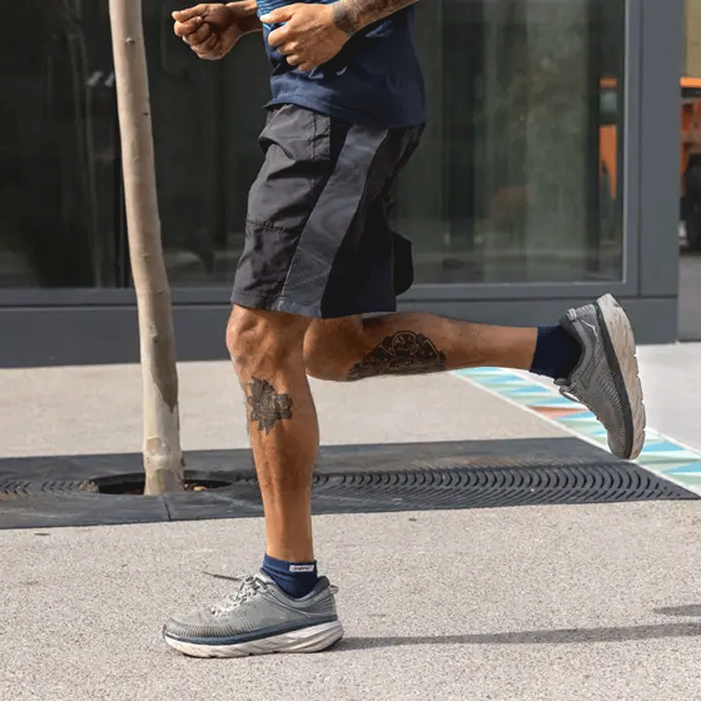 Injinji - injinji Unisex's Run Original Weight Mini-Crew Socks (282130) - Cam2