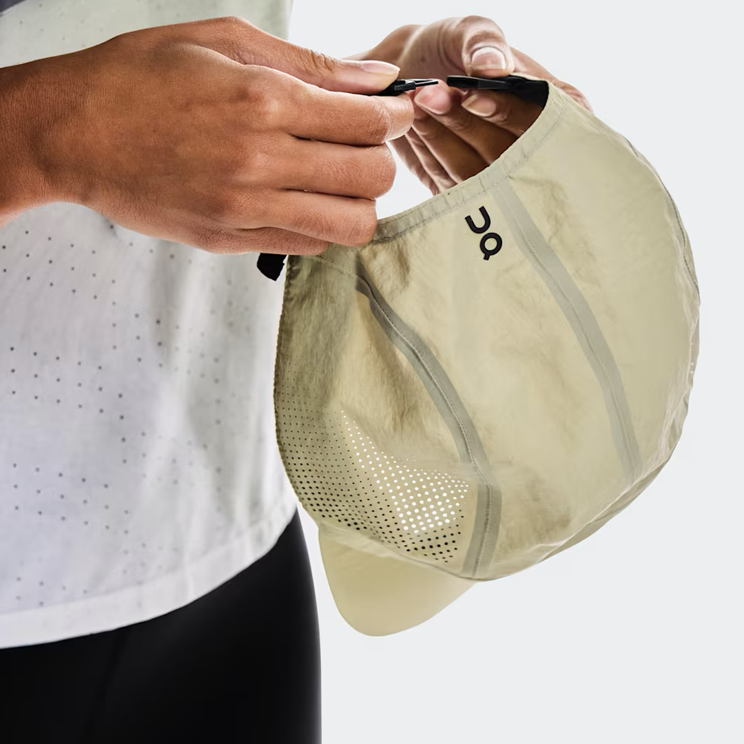 On Running - On Unisex's Performance Cap - Cam2