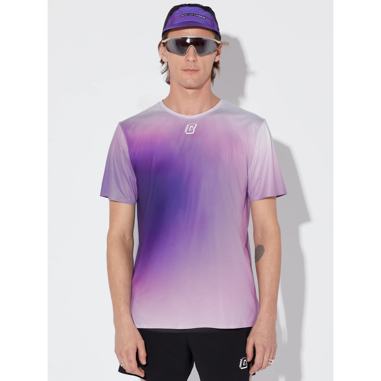 CIRCLE - CIRCLE Men's Legend™ Race T-Shirt - Cam2