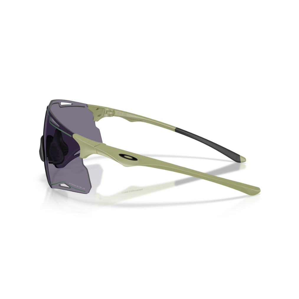 Oakley Cybr lightning Sunglasses 0OO9538D-95380840