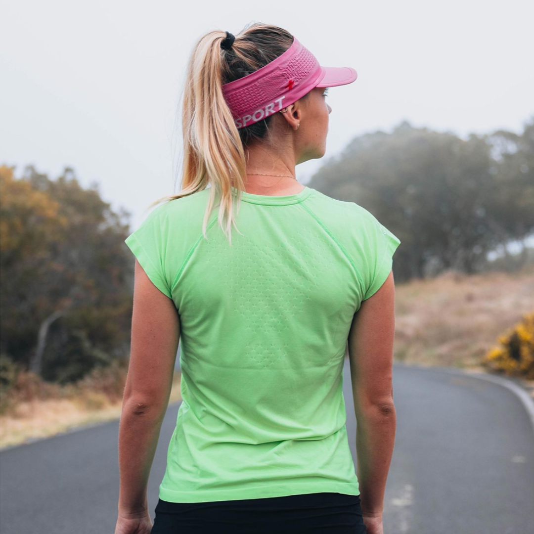 Compressport (C) - Compressport Women's Training SS Tshirt - Cam2