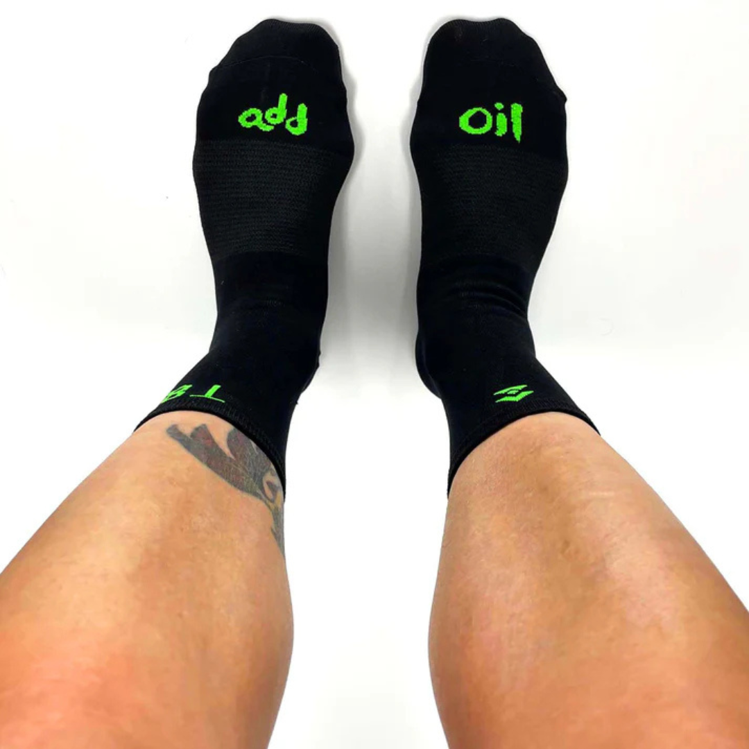 T8 - T8 Unisex's Air Socks - Cam2