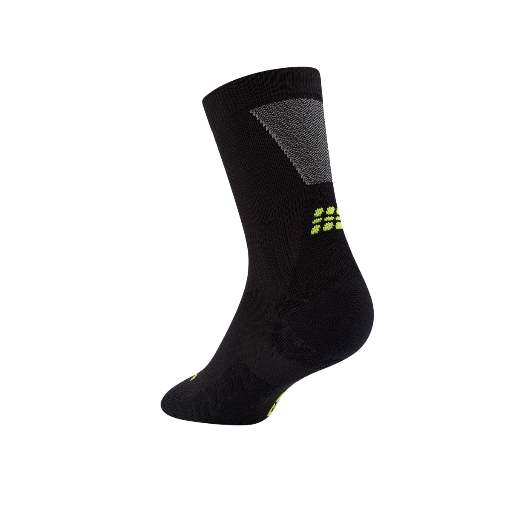 CEP Men's Run Ultralight Compression Socks Mid Cut 4.0