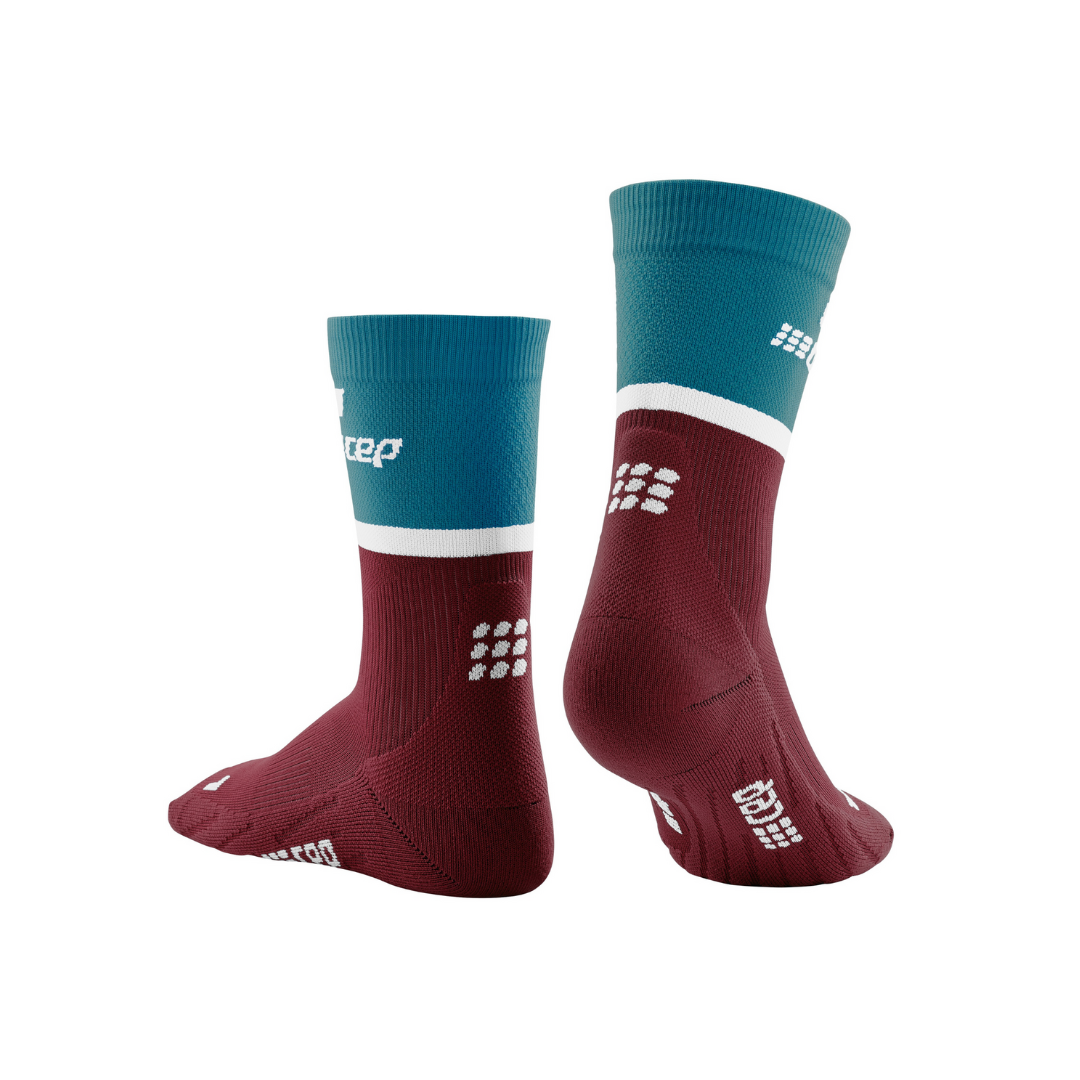 CEP - CEP Women's The Run Compression Socks Mid Cut v4 - Cam2