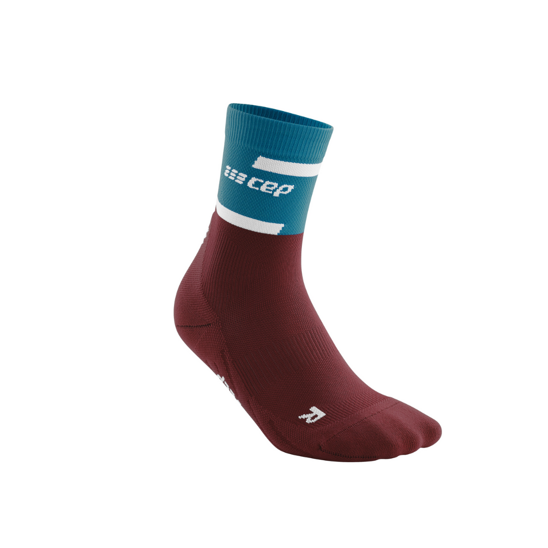CEP - CEP Women's The Run Compression Socks Mid Cut v4 - Cam2