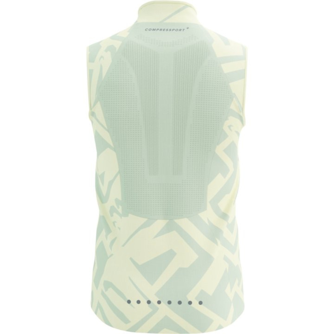 Compressport (C) - Compressport Men's Hurricane Windproof Vest - Cam2