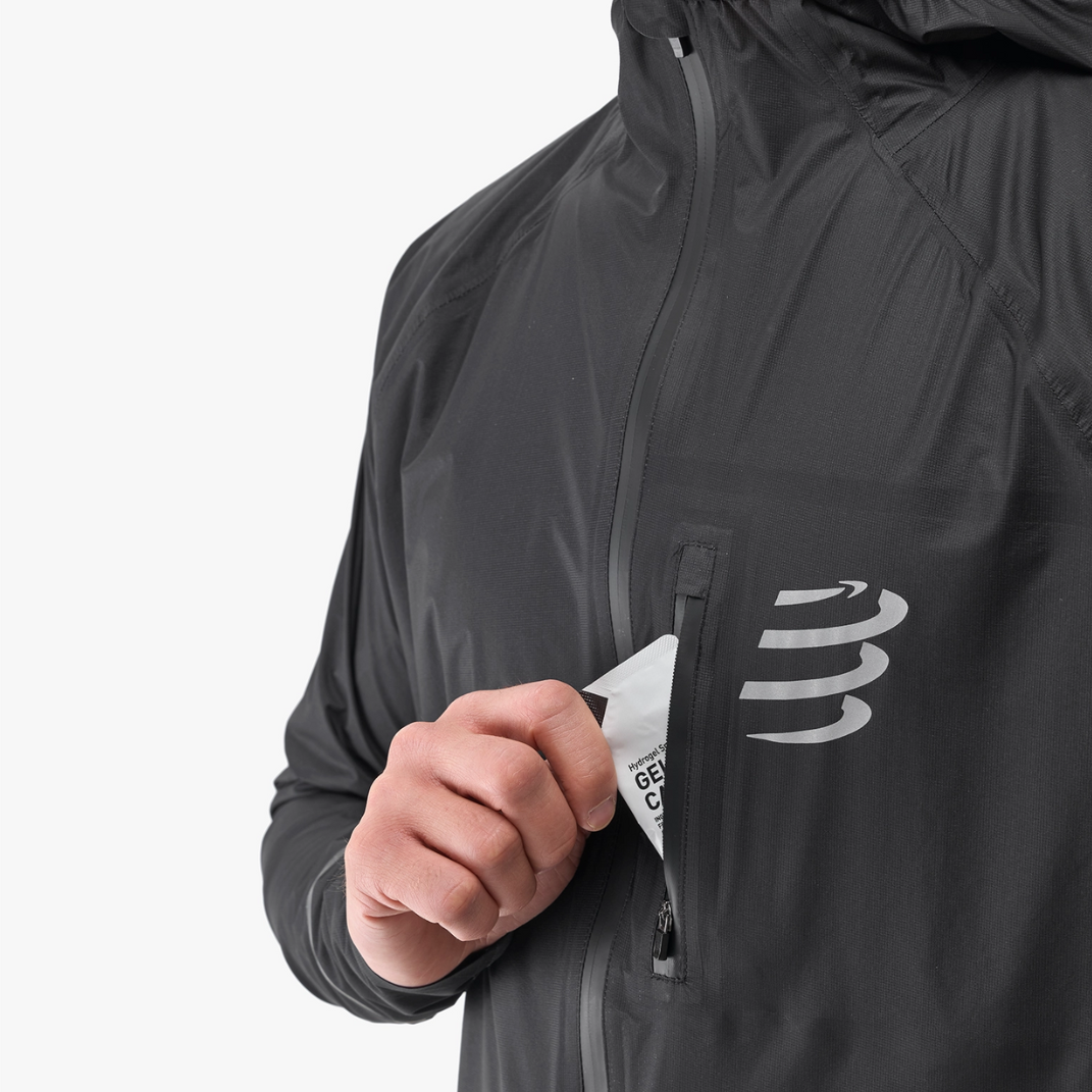 Compressport (C) - Compressport Unisex's Thunderstorm Waterproof 25/75 Jacket - Cam2