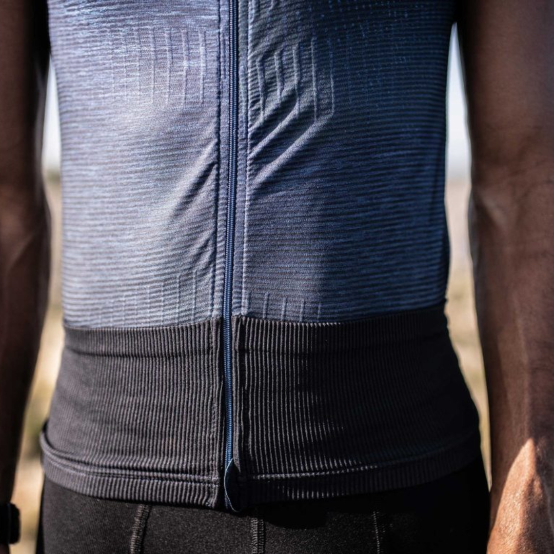Compressport (C) - Compressport Men's Trail Postural Tank Top - Cam2