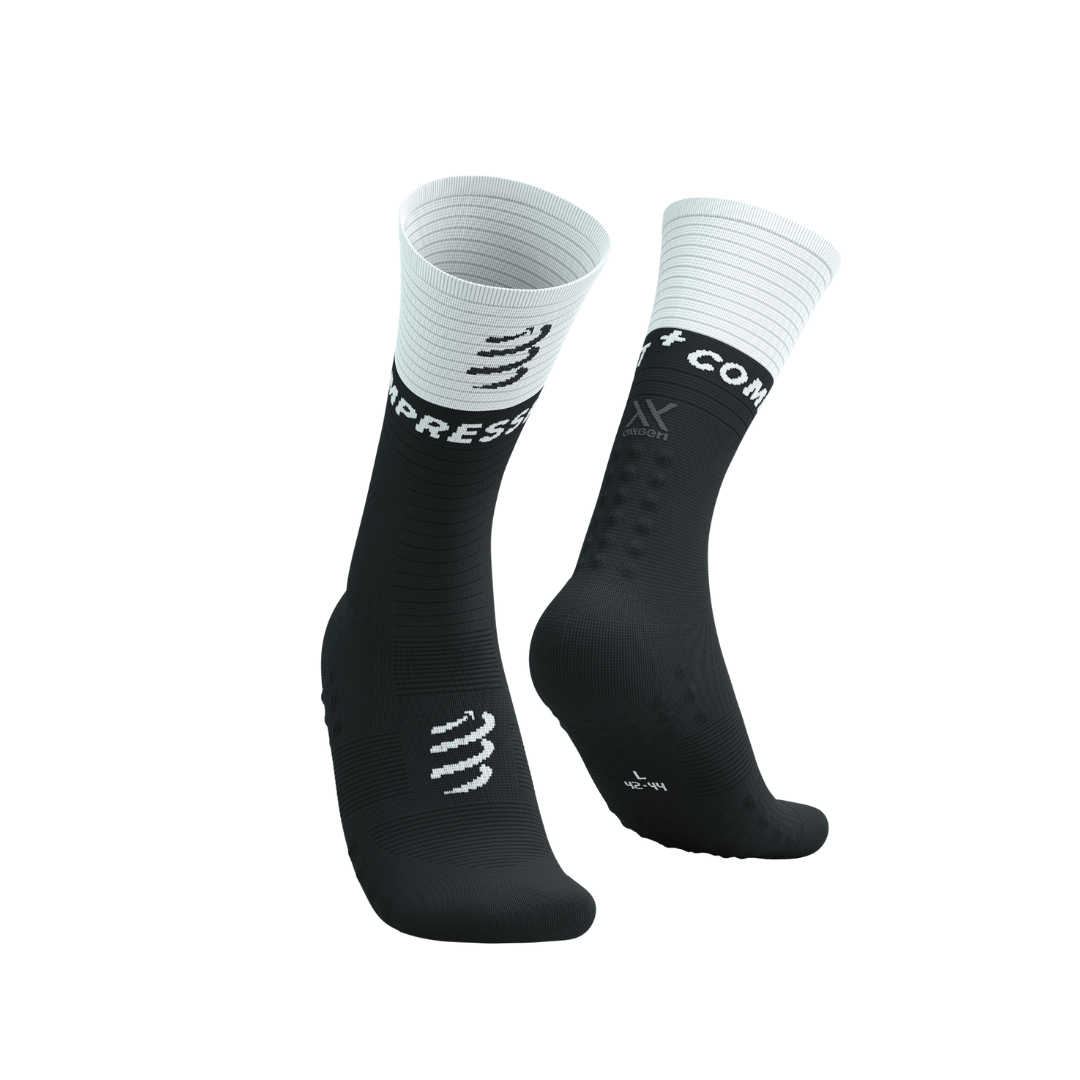 Compressport (C) - Compressport Unisex's Mid Compression Socks V2.0 - Cam2
