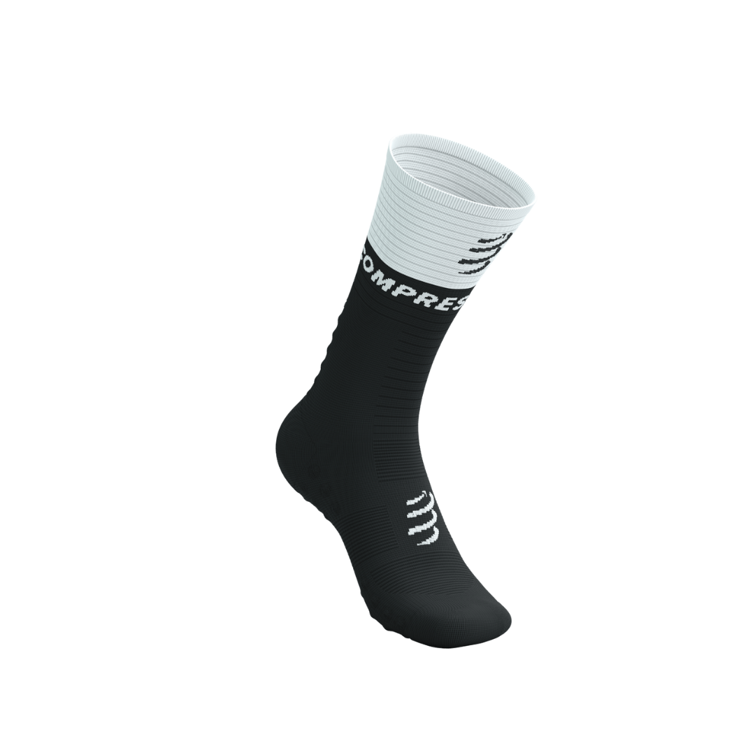 Compressport (C) - Compressport Unisex's Mid Compression Socks V2.0 - Cam2