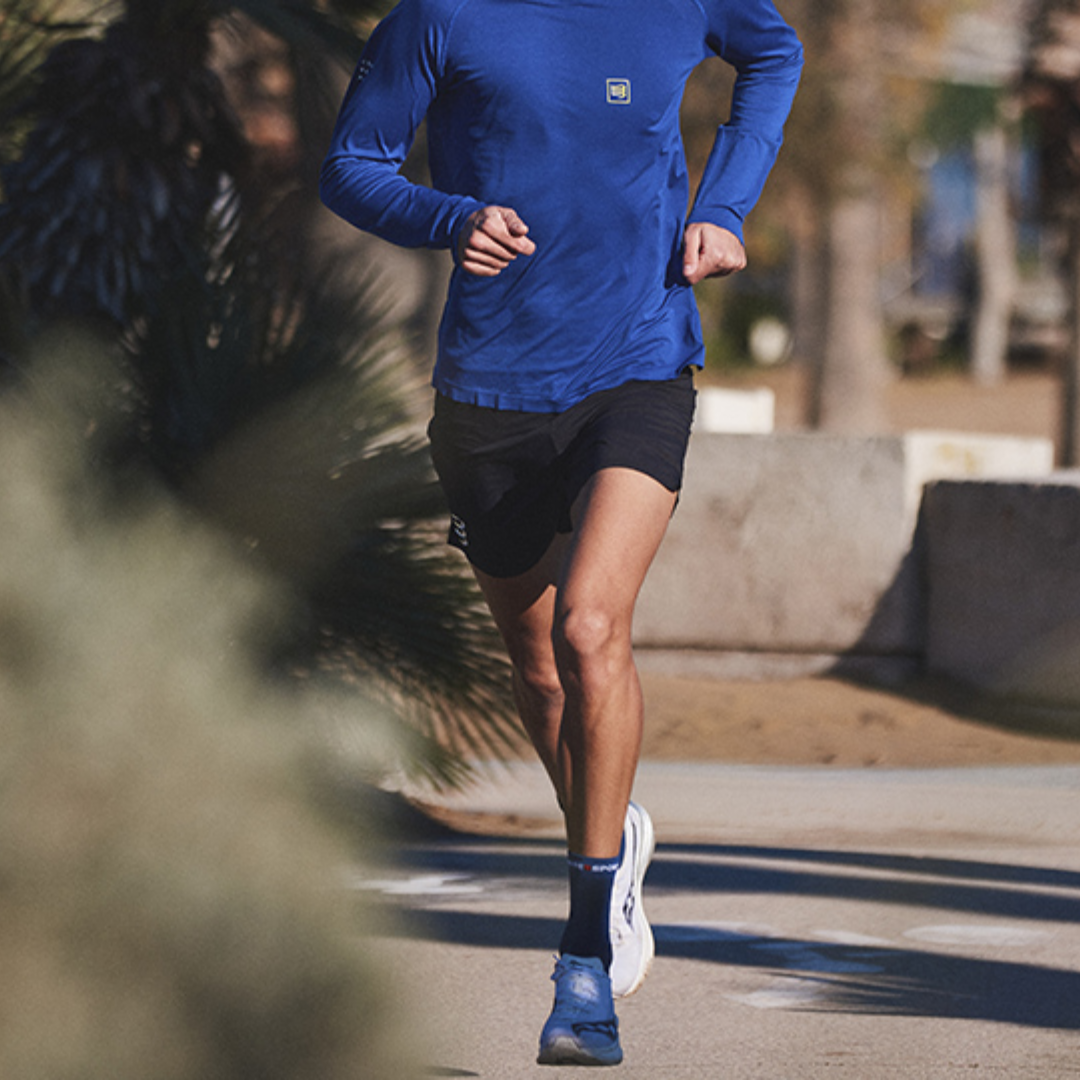 Compressport (C) - Compressport Unisex's Pro Racing Socks V4.0 Run High - Cam2