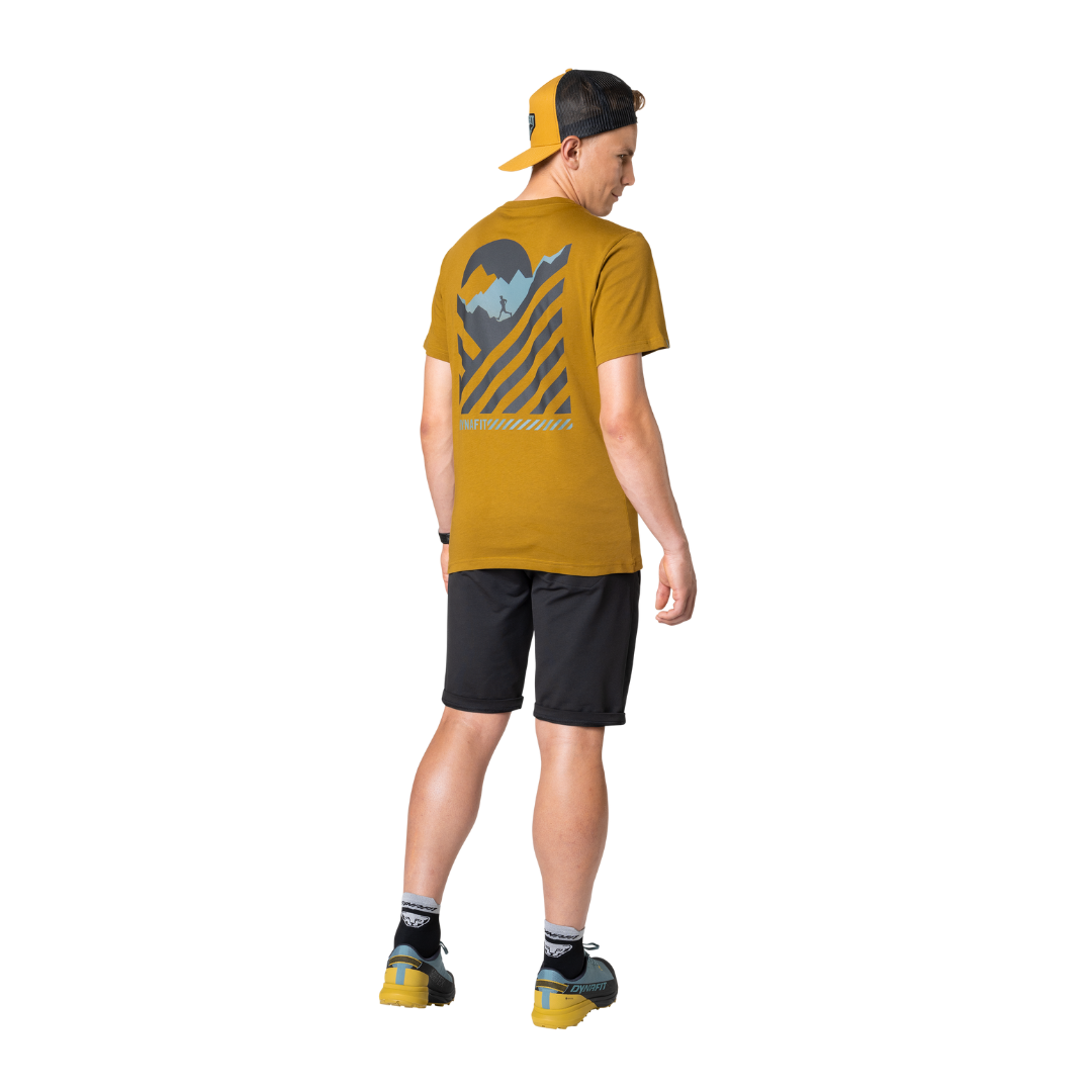 DYNAFIT (C) - DYNAFIT Men's 24/7 Graphic T-shirt - Cam2