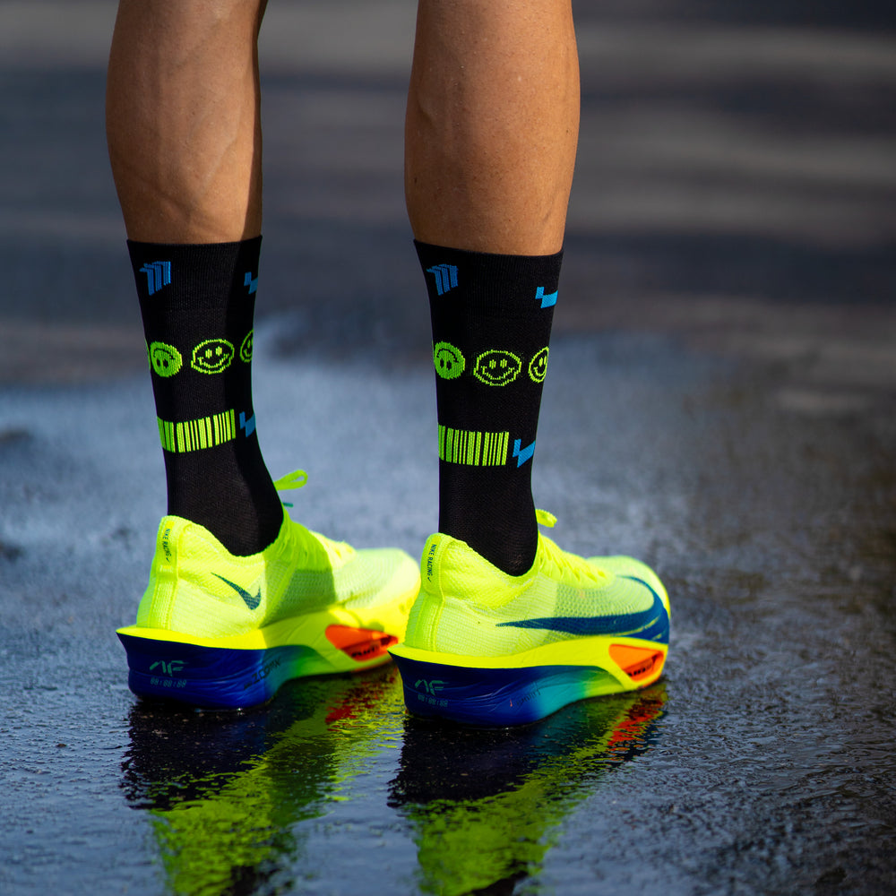 Sporcks - Sporcks 80'S Night Running Socks - Cam2