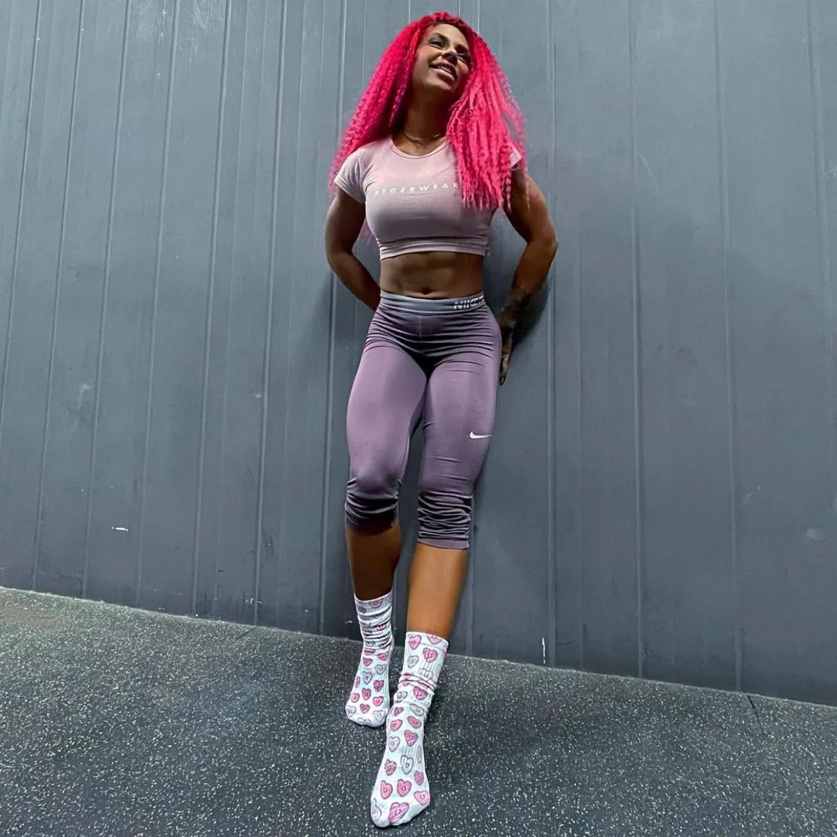 HEXXEE - HEXXEE Women's Donut Hearts Running Socks - Cam2