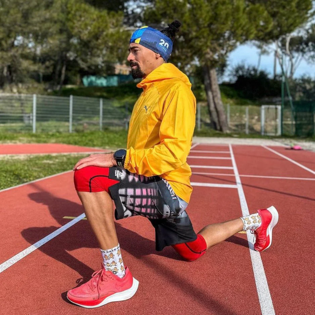 HEXXEE - HEXXEE Men's Gingerbread Running Socks - Cam2