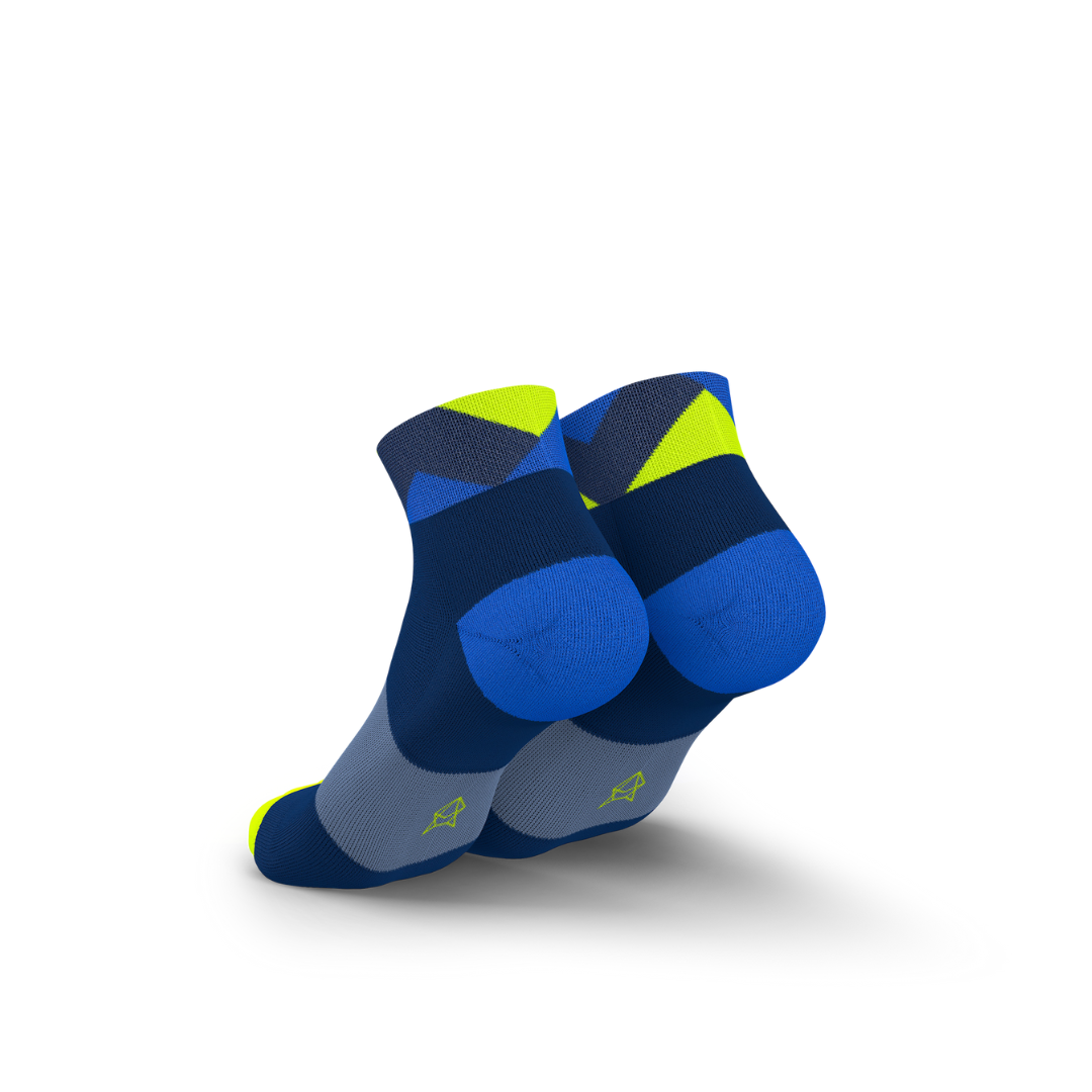 Incylence - Incylence Running Peaks Short Running Socks - Cam2