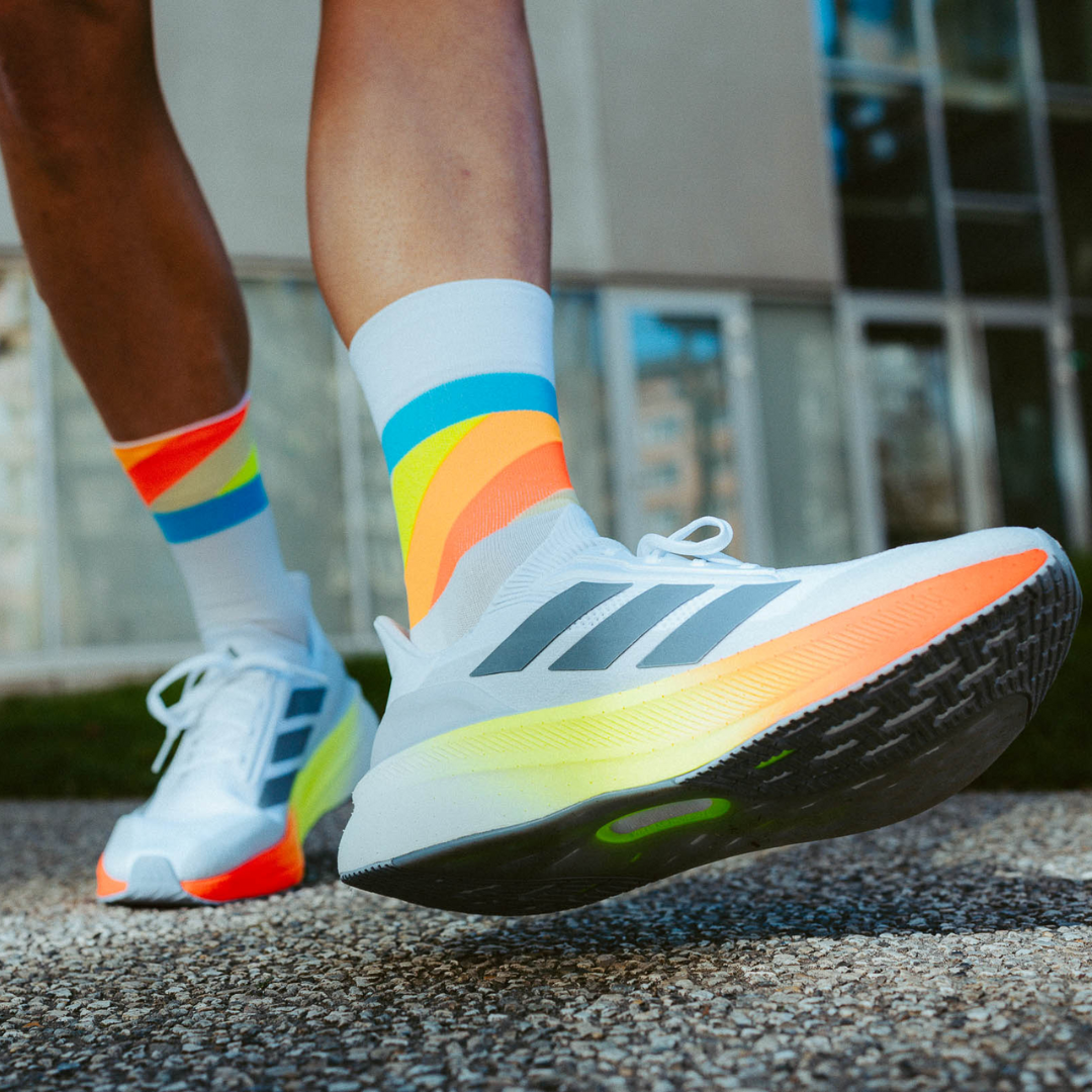 Incylence - Incylence Ultralight Strides High-Cut Running Socks - Cam2