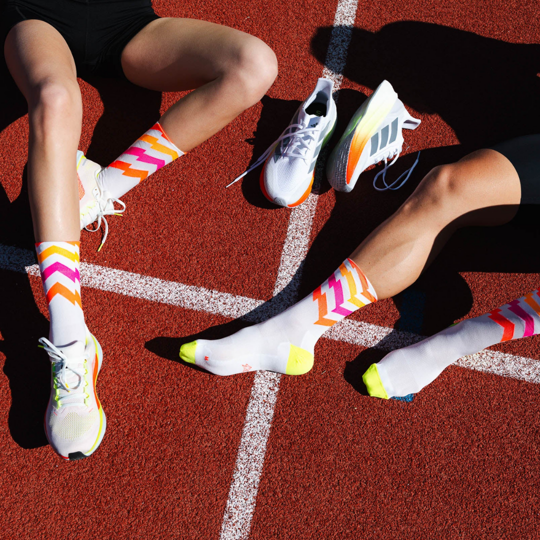 Incylence - Incylence Ultralight Waves High-Cut Running Socks - Cam2