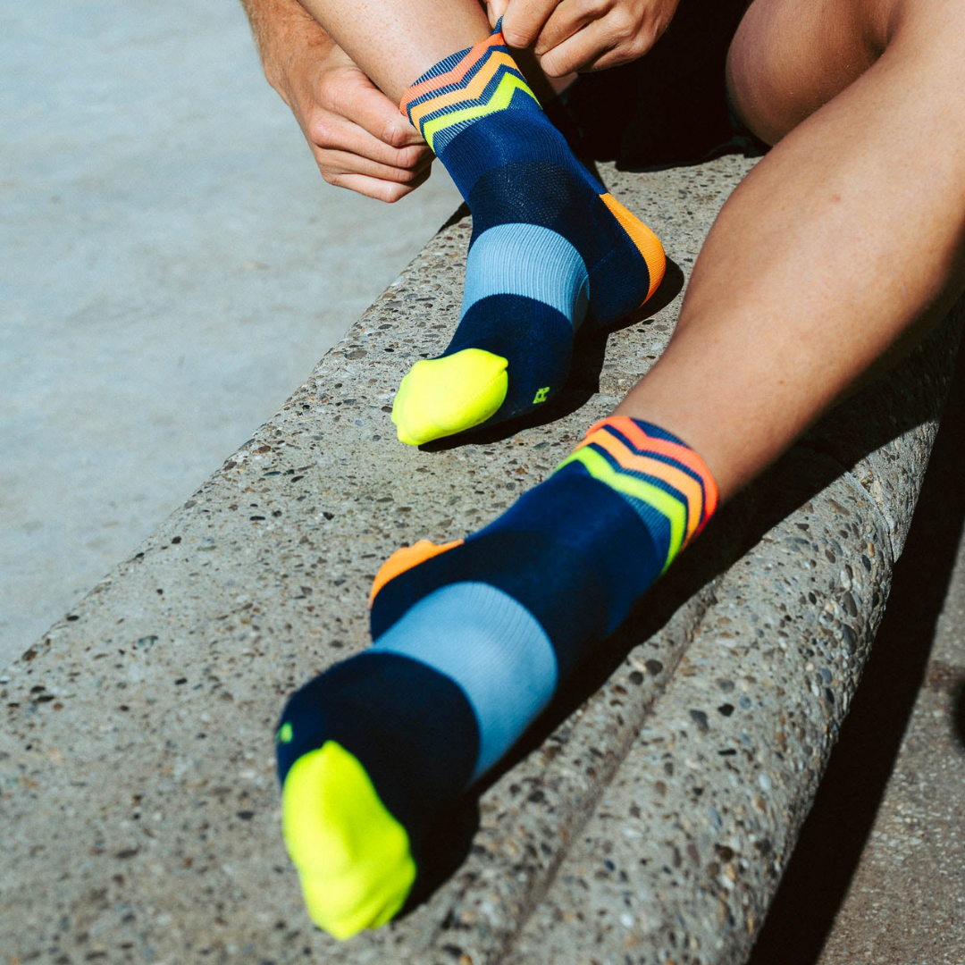 Incylence - Incylence Ultralight Waves Low-Cut Running Socks - Cam2