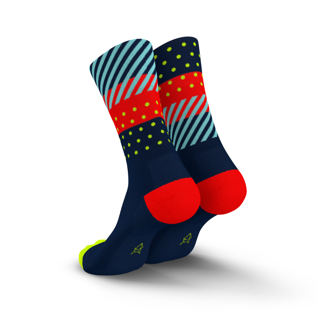 Incylence - Incylence Ultralight Wildness High-Cut Running Socks - Cam2