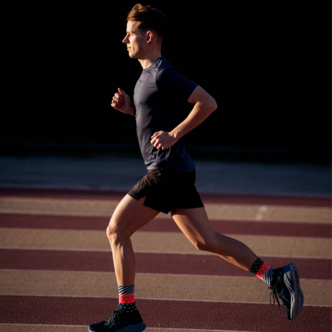 Incylence - Incylence Ultralight Wildness High-Cut Running Socks - Cam2