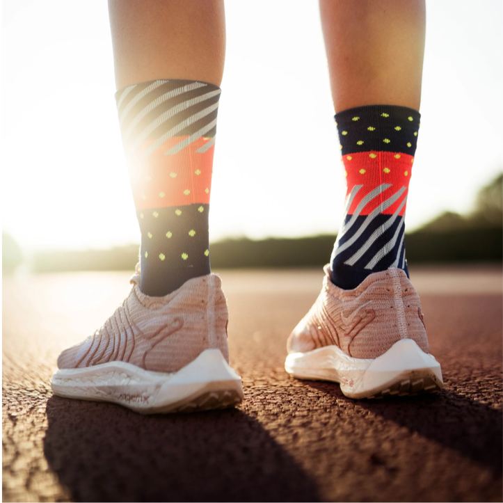 Incylence - Incylence Ultralight Wildness High-Cut Running Socks - Cam2