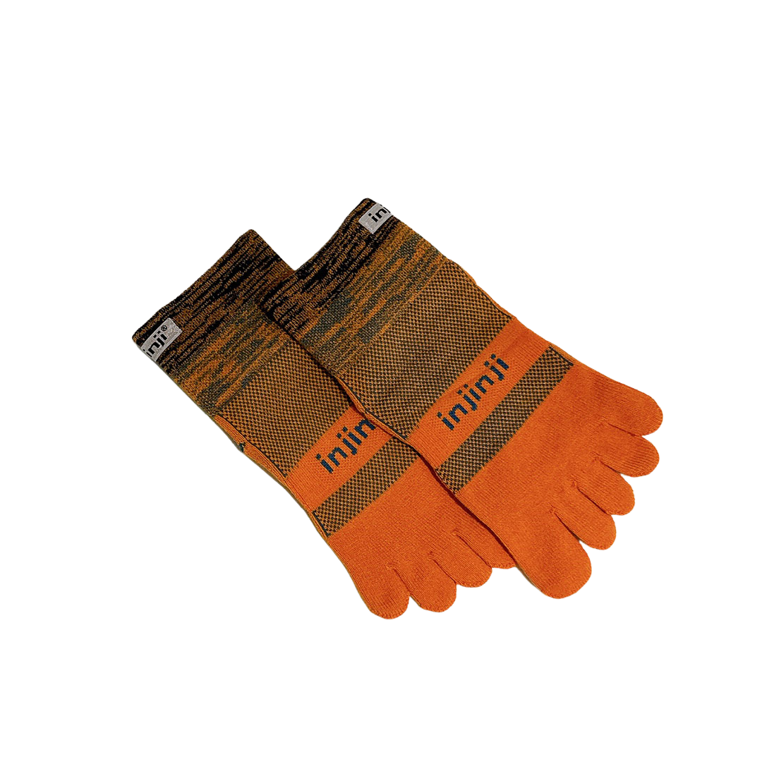 Injinji - injinji Unisex's Trail Midweight Mini-Crew Socks (213130) - Cam2