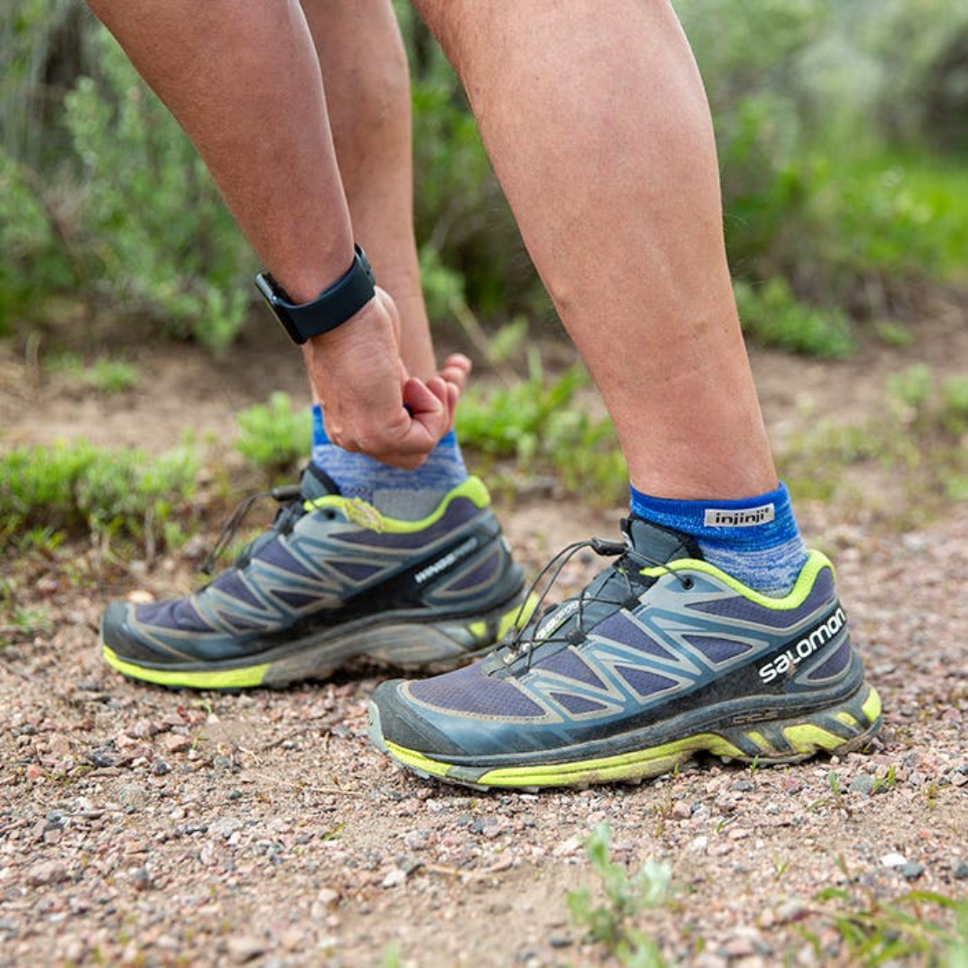 injinji Unisex's Trail Midweight Mini-Crew Socks (213130)