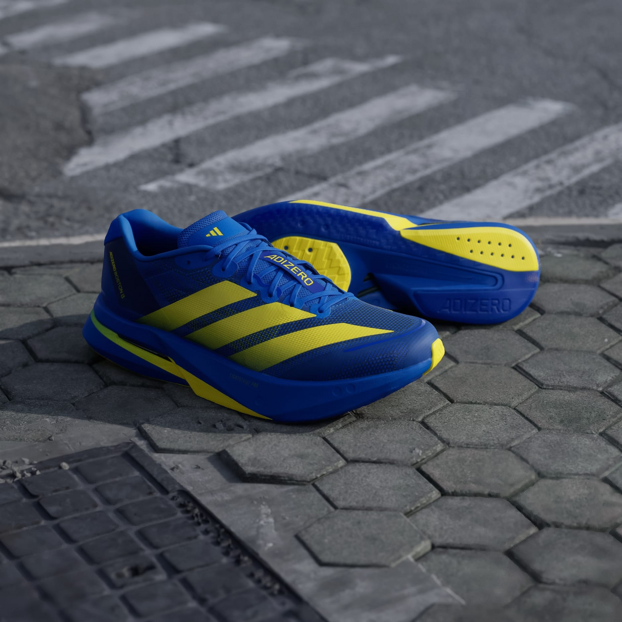 Adidas - Adidas Men's Adizero Boston 13 Road Running Shoes (KK4238) - Cam2