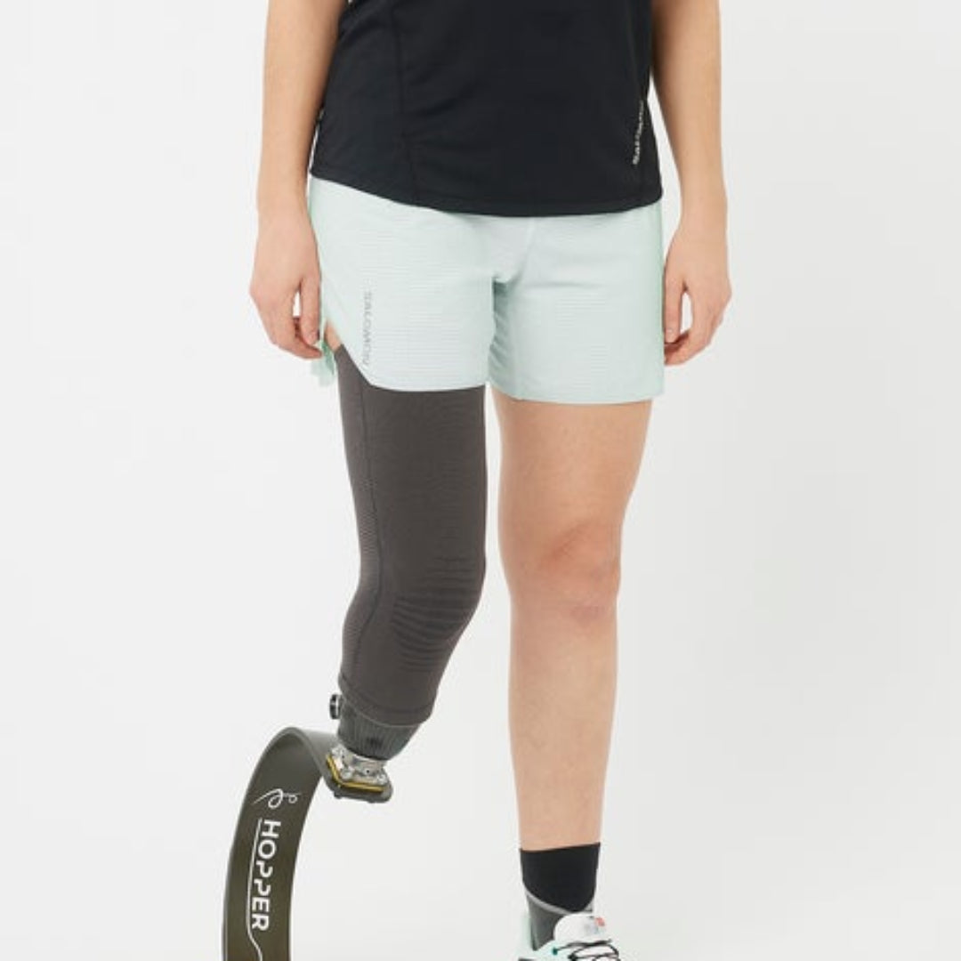 Salomon - Salomon Women's Sense Aero 5'' Shorts (LC2319800) - Cam2