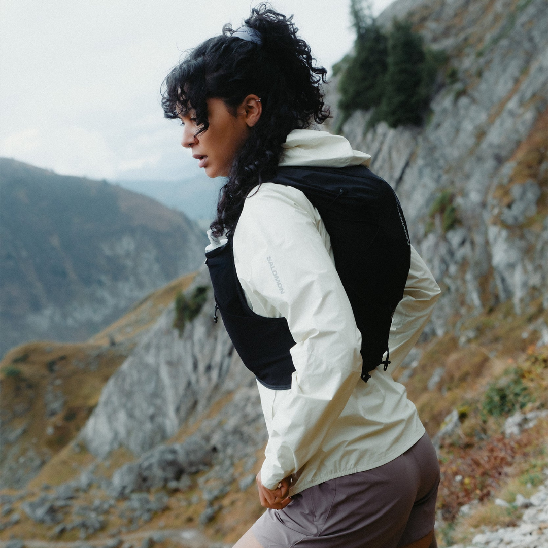 Salomon - Salomon Women's Bonatti Waterproof Jackets (LC2684800) - Cam2