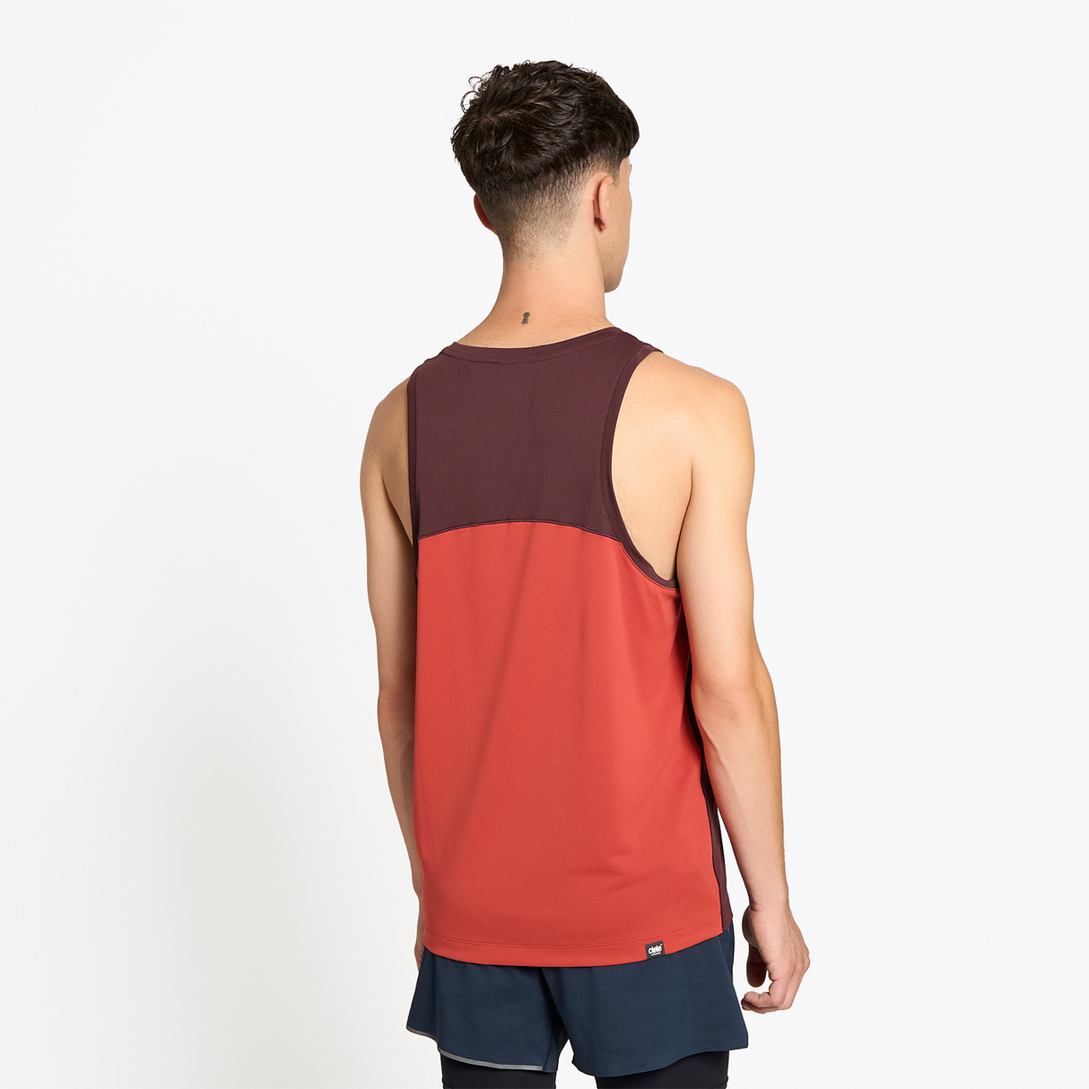 Ciele - Ciele Men's DLY Singlet - Cam2