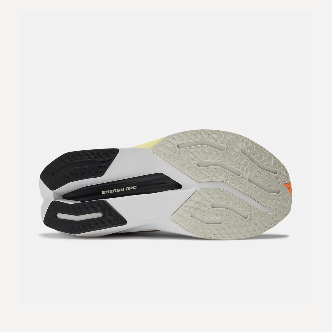 New Balance - New Balance Men's FuelCell SuperComp Trainer v3 Road Running Shoes - Cam2