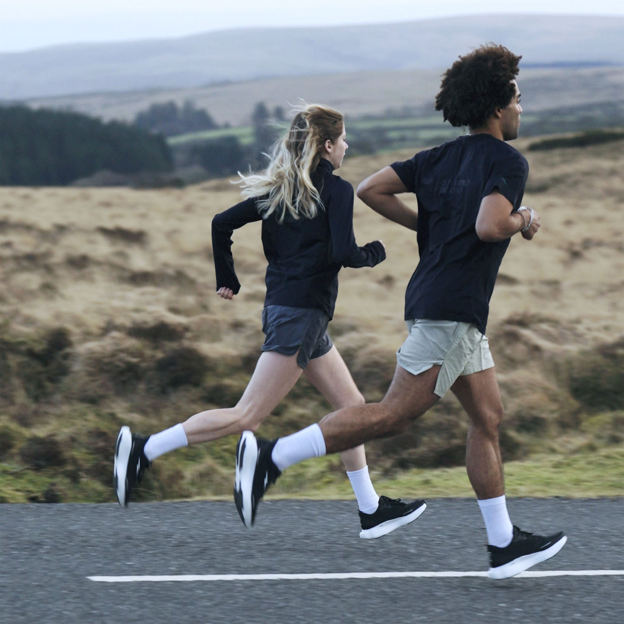 Hylo - Hylo Unisex's Impact Road Running Shoes - Cam2