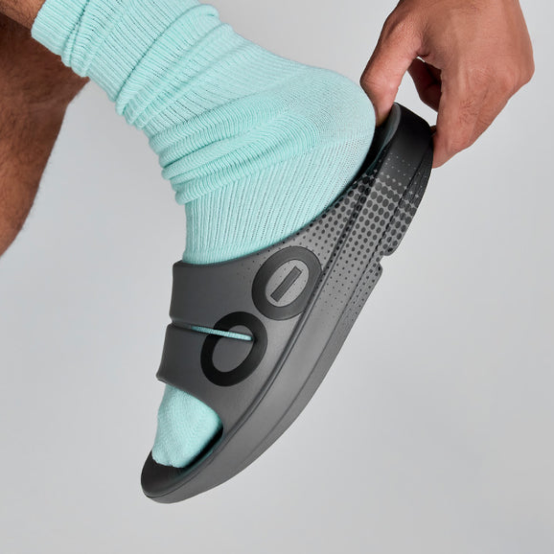 Oofos - Oofos Unisex's OOahh Sport Slide Sandal (OF1500) - Cam2