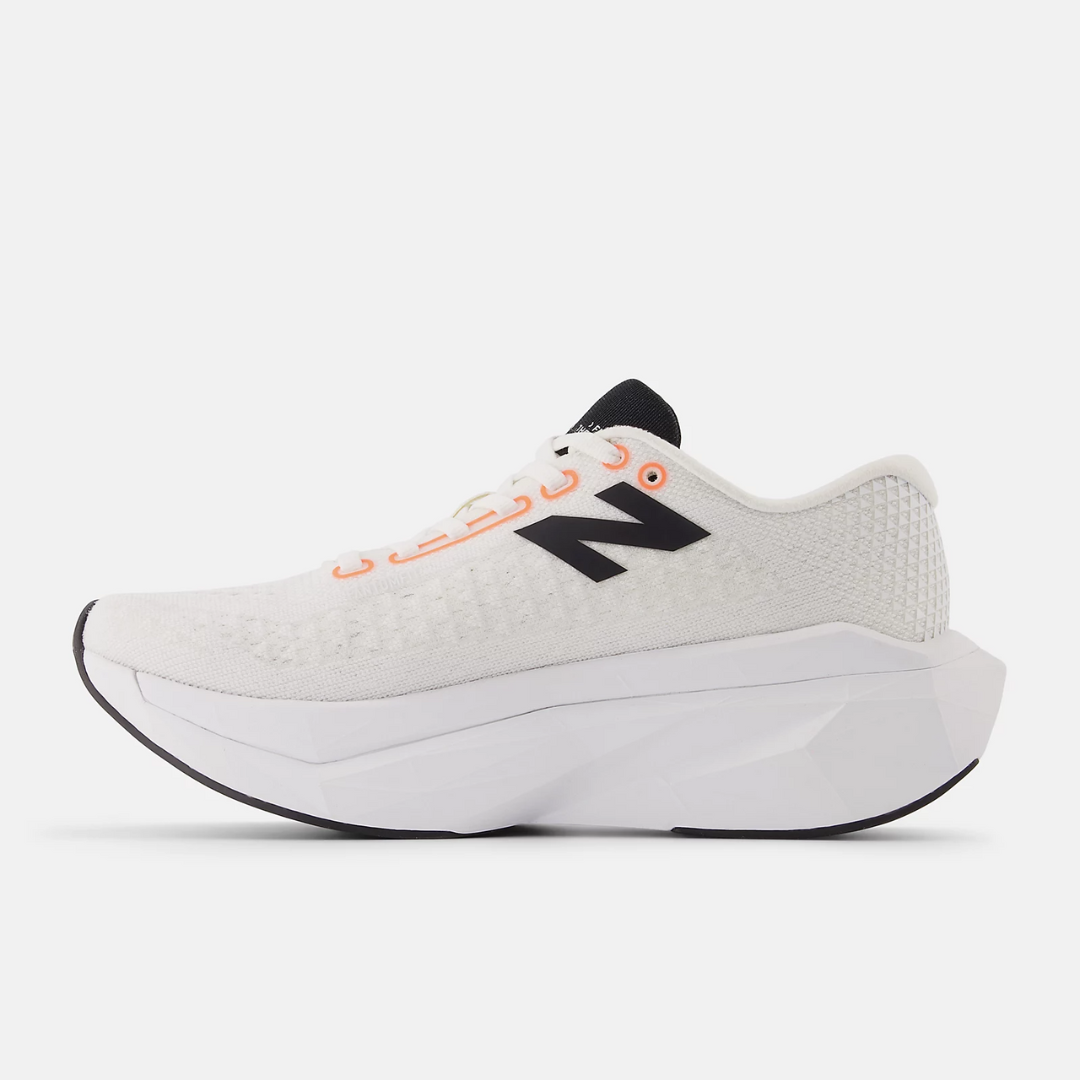 New Balance - New Balance Women's FuelCell SuperComp Trainer v3 Road Running Shoes - Cam2