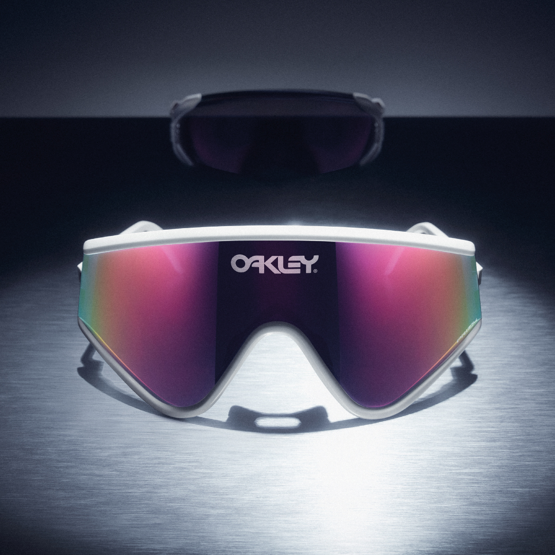 Oakley - Oakley Eyeshade Sunglasses 0OO9441-944103 - Cam2