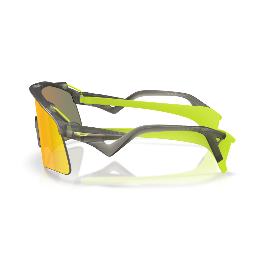 Oakley - Oakley Stunt wing Sunglasses 0OO9519-951904 - Cam2