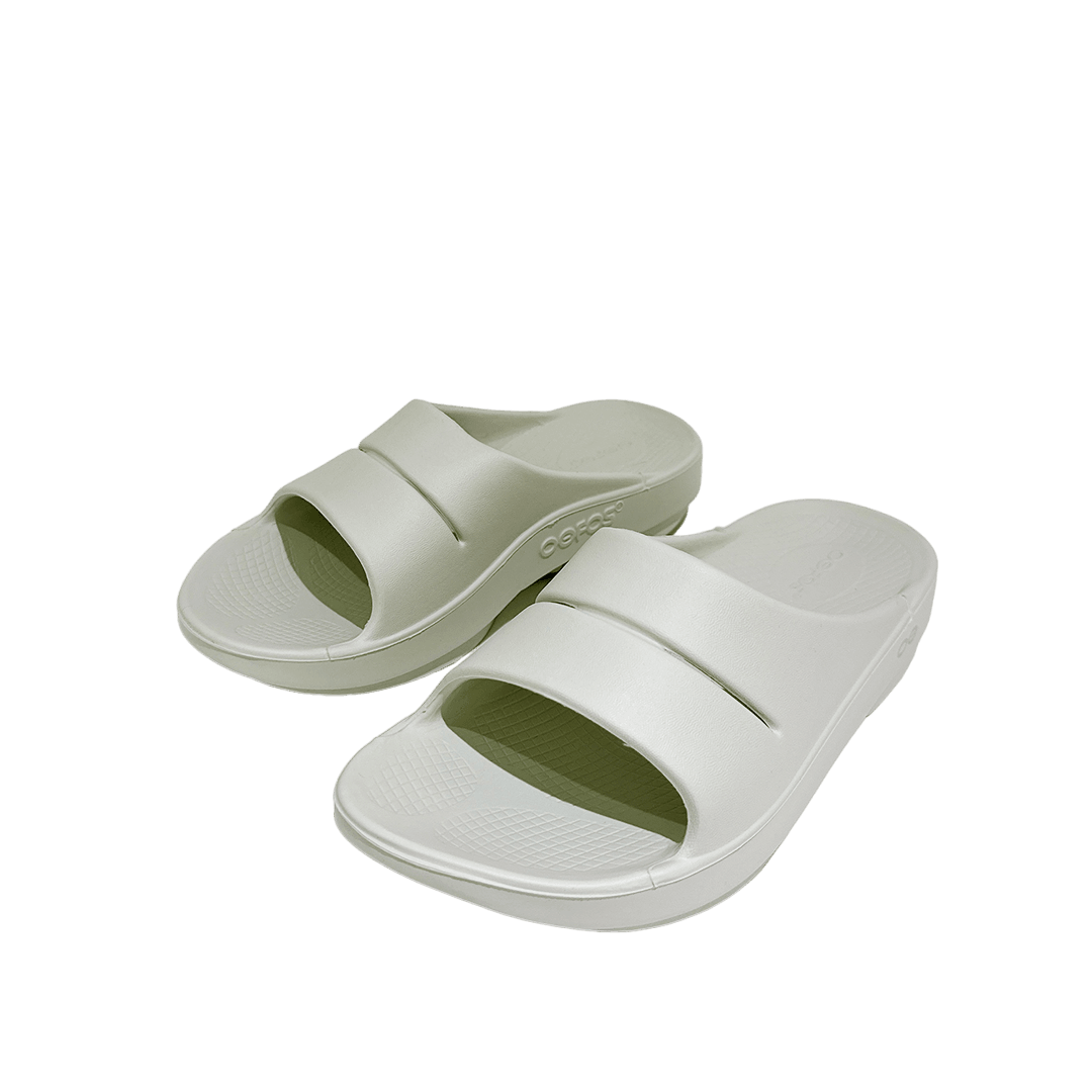 Oofos - Oofos Unisex's OOahh Slide Sandal (OF1100) - Cam2