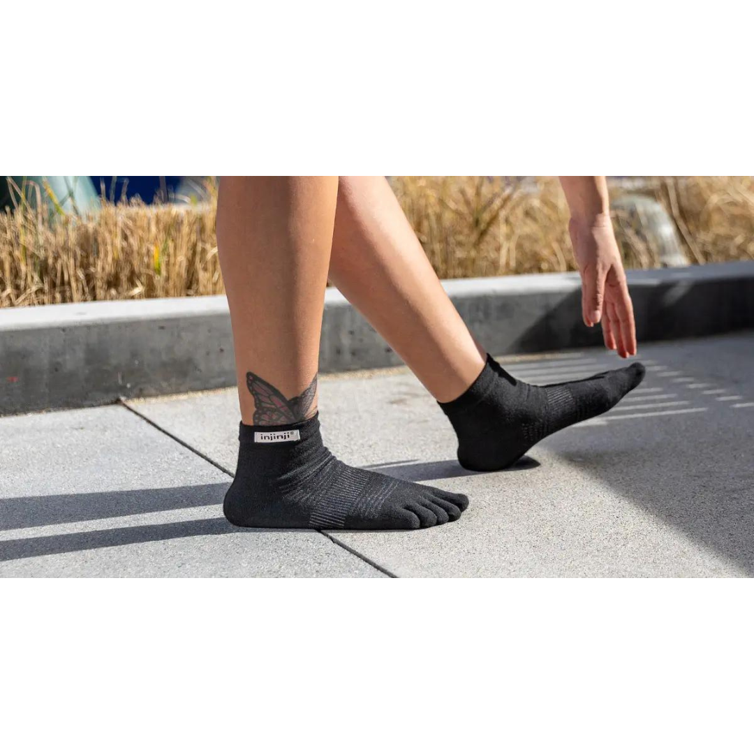 Injinji - Injinji Unisex's Run Original Weight Mini-Crew Socks (282130) - Cam2